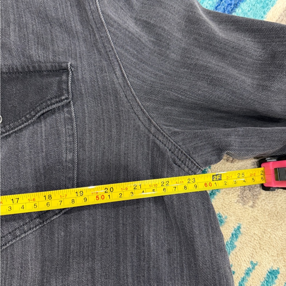 Levi's Faded Black Button Down Shirt Back Patch Graphic Reworked Upcycled - Picture 6 of 7